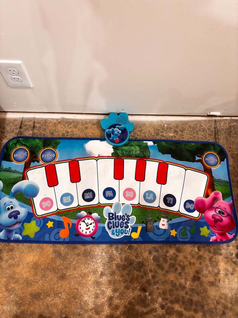 Blue's Clues & You! Interactive Music Mat Dance Piano Playmat